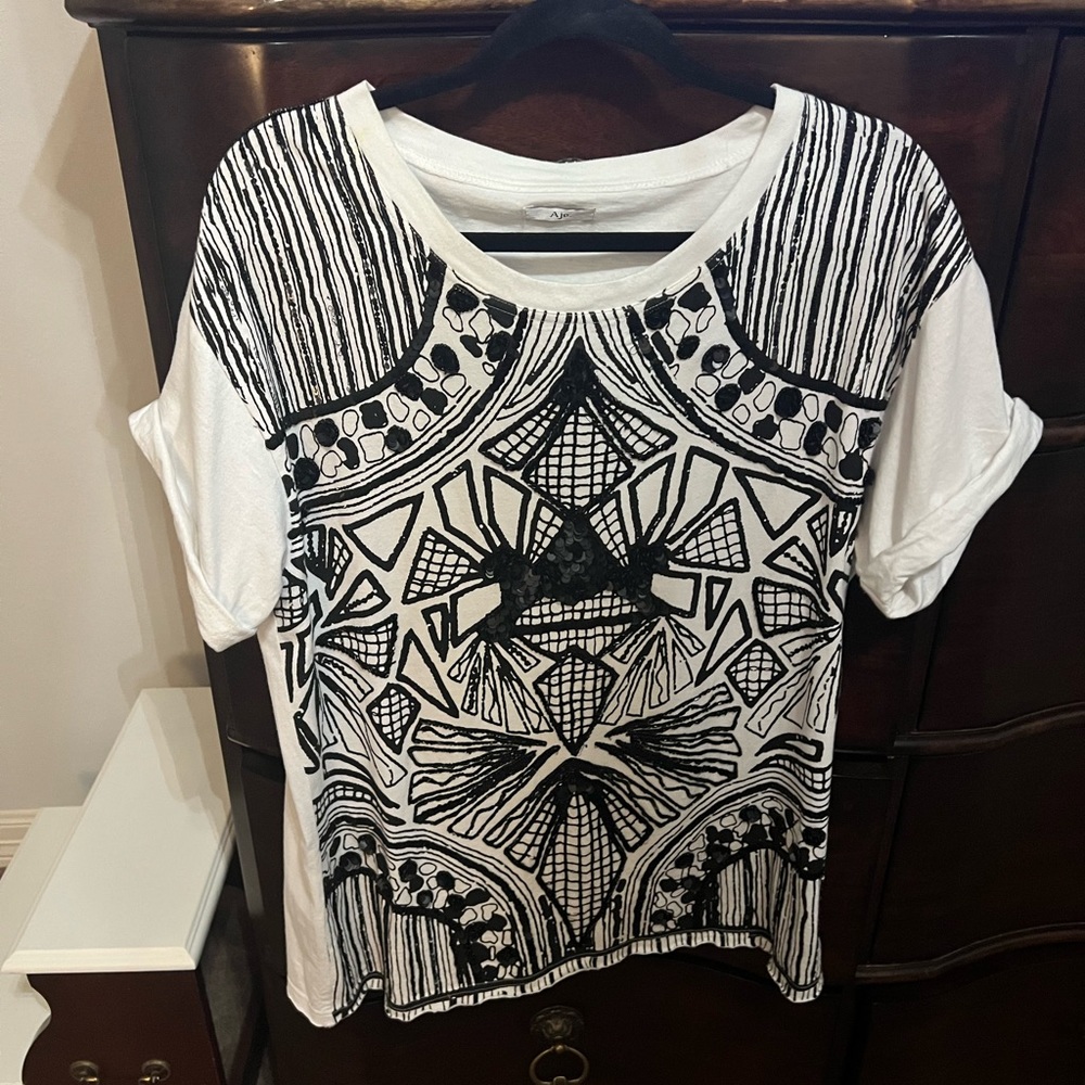 Women’s designer tshirt